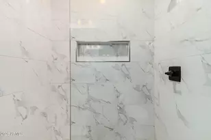 10914 W Saratoga Cir, Sun City, AZ 85351 - Photo 32