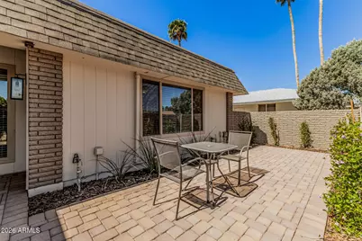 10914 W Saratoga Circle, Sun City, AZ 85351 - Photo 8