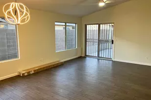 2240 E Aire Libre Ave, Phoenix, AZ 85022 - Photo 8