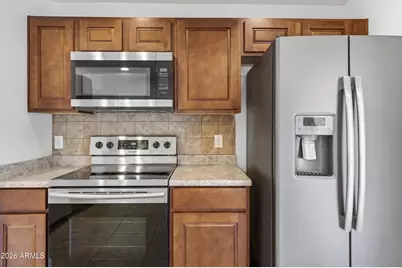 16833 N 17th Place, Phoenix, AZ 85022 - Photo 12