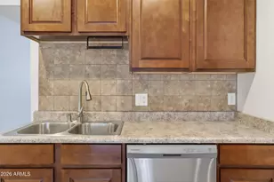 16833 N 17th Pl, Phoenix, AZ 85022 - Photo 10