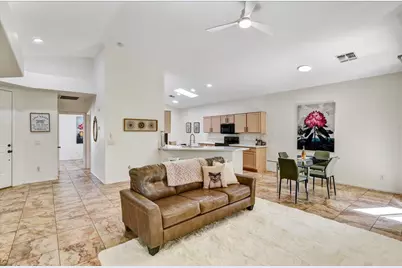 3247 E Maldonado Drive, Phoenix, AZ 85042 - Photo 4