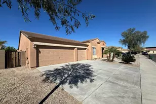 1232 W Del Monte Dr, Casa Grande, AZ 85122 - Photo 2