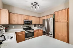 16871 W Windermere Way, Surprise, AZ 85374 - Photo 18