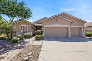 6738 S Rachael Way, Gilbert, AZ 85298 - Photo 1