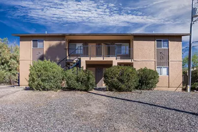 450 Palm Drive, Wickenburg, AZ 85390 - Photo 1