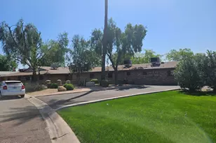 703 W Rose Ln, Phoenix, AZ 85013 - Photo 18