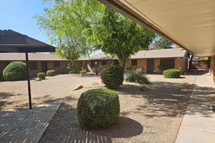 703 W Rose Ln, Phoenix, AZ 85013 - Photo 16