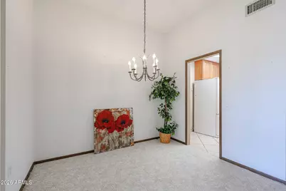 11009 W Jacaranda Drive, Sun City, AZ 85373 - Photo 14