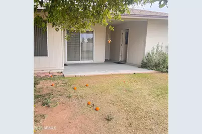 18842 N Lakeforest Drive, Sun City, AZ 85373 - Photo 22