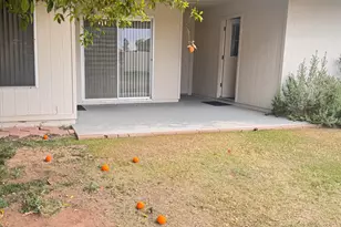 18842 N Lakeforest Dr, Sun City, AZ 85373 - Photo 22