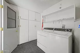 18842 N Lakeforest Dr, Sun City, AZ 85373 - Photo 20