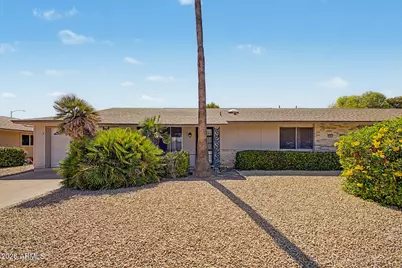 18842 N Lakeforest Drive, Sun City, AZ 85373 - Photo 2