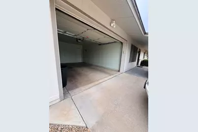 18842 N Lakeforest Drive, Sun City, AZ 85373 - Photo 16