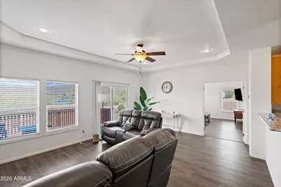 248 E Linda Lane, Phoenix, AZ 85086 - Photo 12