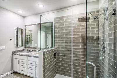 155 N Lakeview Boulevard #243, Chandler, AZ 85225 - Photo 16