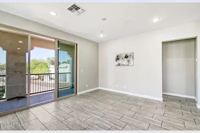 155 N Lakeview Boulevard #243, Chandler, AZ 85225 - Photo 4