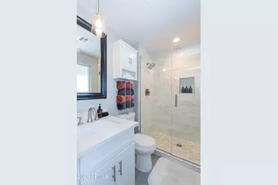 5541 E Cheery Lynn Road, Phoenix, AZ 85018 - Photo 44