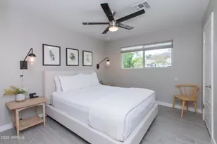 5541 E Cheery Lynn Rd, Phoenix, AZ 85018 - Photo 36