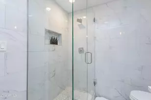 5541 E Cheery Lynn Rd, Phoenix, AZ 85018 - Photo 34