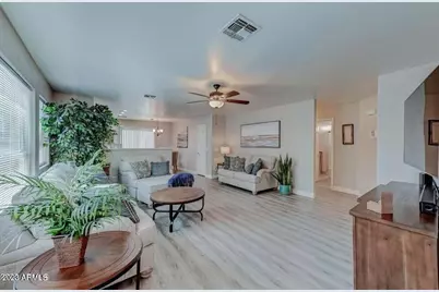 2477 E Meadow Land Drive, San Tan Valley, AZ 85140 - Photo 6