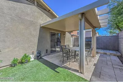 2477 E Meadow Land Drive, San Tan Valley, AZ 85140 - Photo 16