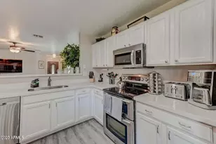 2477 E Meadow Land Dr, San Tan Valley, AZ 85140 - Photo 1