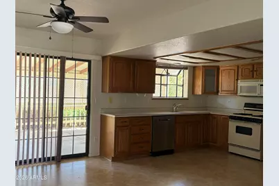 7021 E Fox Circle, Prescott Valley, AZ 86314 - Photo 8