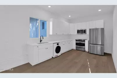 315 E Carol Avenue, Phoenix, AZ 85020 - Photo 4