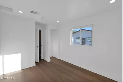 315 E Carol Avenue, Phoenix, AZ 85020 - Photo 20