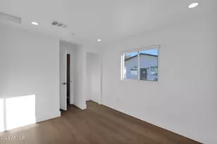 315 E Carol Ave, Phoenix, AZ 85020 - Photo 20