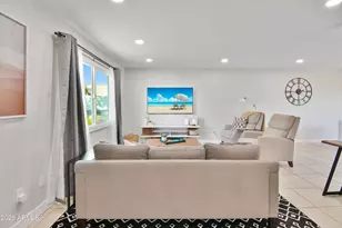 5909 N 81st St, Scottsdale, AZ 85250 - Photo 2