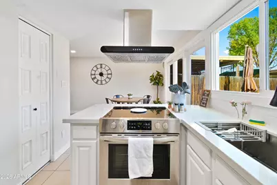 5909 N 81st Street, Scottsdale, AZ 85250 - Photo 14