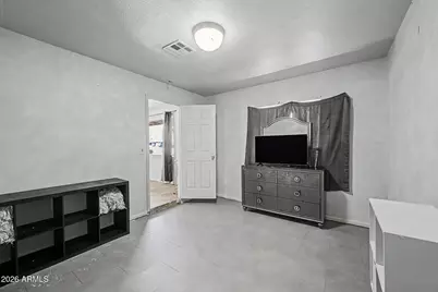 4727 W Osborn Road, Phoenix, AZ 85031 - Photo 28