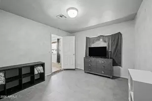 4727 W Osborn Rd, Phoenix, AZ 85031 - Photo 28