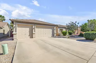 3736 E Thames Cir, San Tan Valley, AZ 85140 - Photo 2