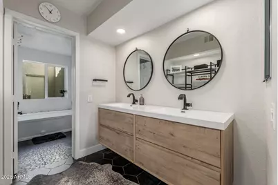 11629 N 40th Way, Phoenix, AZ 85028 - Photo 22