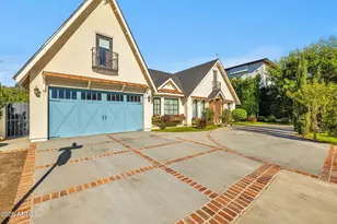 4402 E Turney Ave, Phoenix, AZ 85018 - Photo 1