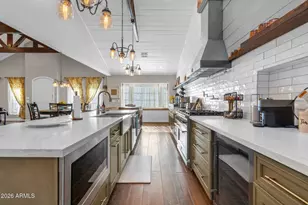 4402 E Turney Ave, Phoenix, AZ 85018 - Photo 8