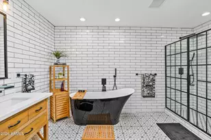 4402 E Turney Ave, Phoenix, AZ 85018 - Photo 24