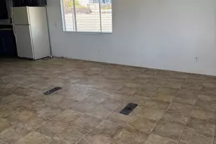 13240 N 20th St, Phoenix, AZ 85022 - Photo 8