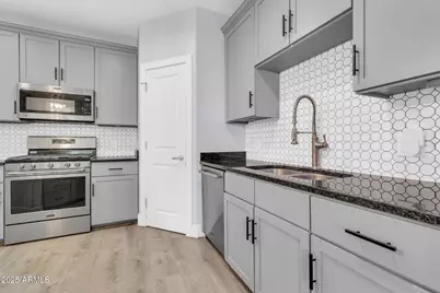 945 E Playa Del Norte Drive #2005, Tempe, AZ 85288 - Photo 22