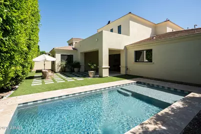 3912 E Crittenden Lane, Phoenix, AZ 85018 - Photo 24