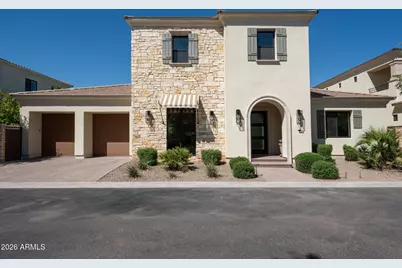 3912 E Crittenden Lane, Phoenix, AZ 85018 - Photo 1