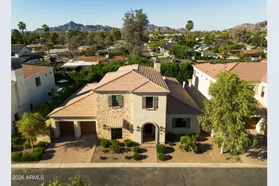 3912 E Crittenden Lane, Phoenix, AZ 85018 - Photo 2