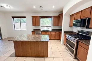 2634 E Ridge Creek Rd, Phoenix, AZ 85024 - Photo 2