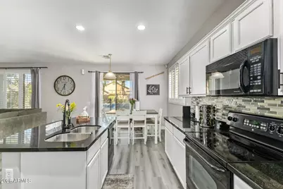 14250 W Wethersfield Road, Surprise, AZ 85379 - Photo 12