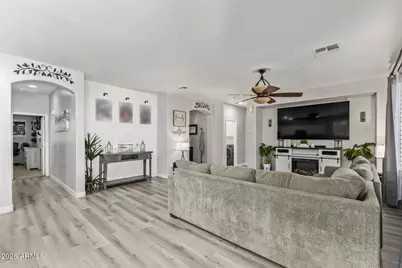 14250 W Wethersfield Road, Surprise, AZ 85379 - Photo 8