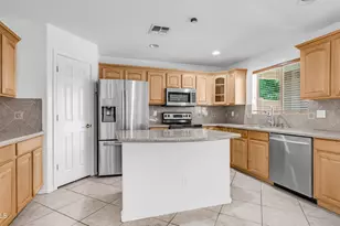 300 S 151st Ave, Goodyear, AZ 85338 - Photo 6