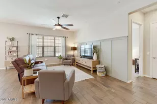 1517 W Redondo Dr, Gilbert, AZ 85233 - Photo 4